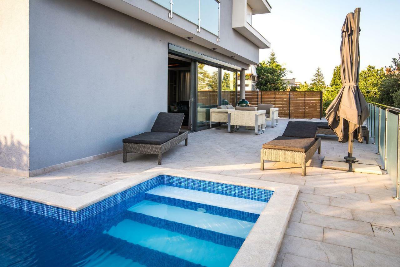 Luxury Apartment Imperia Krk Town Exterior foto